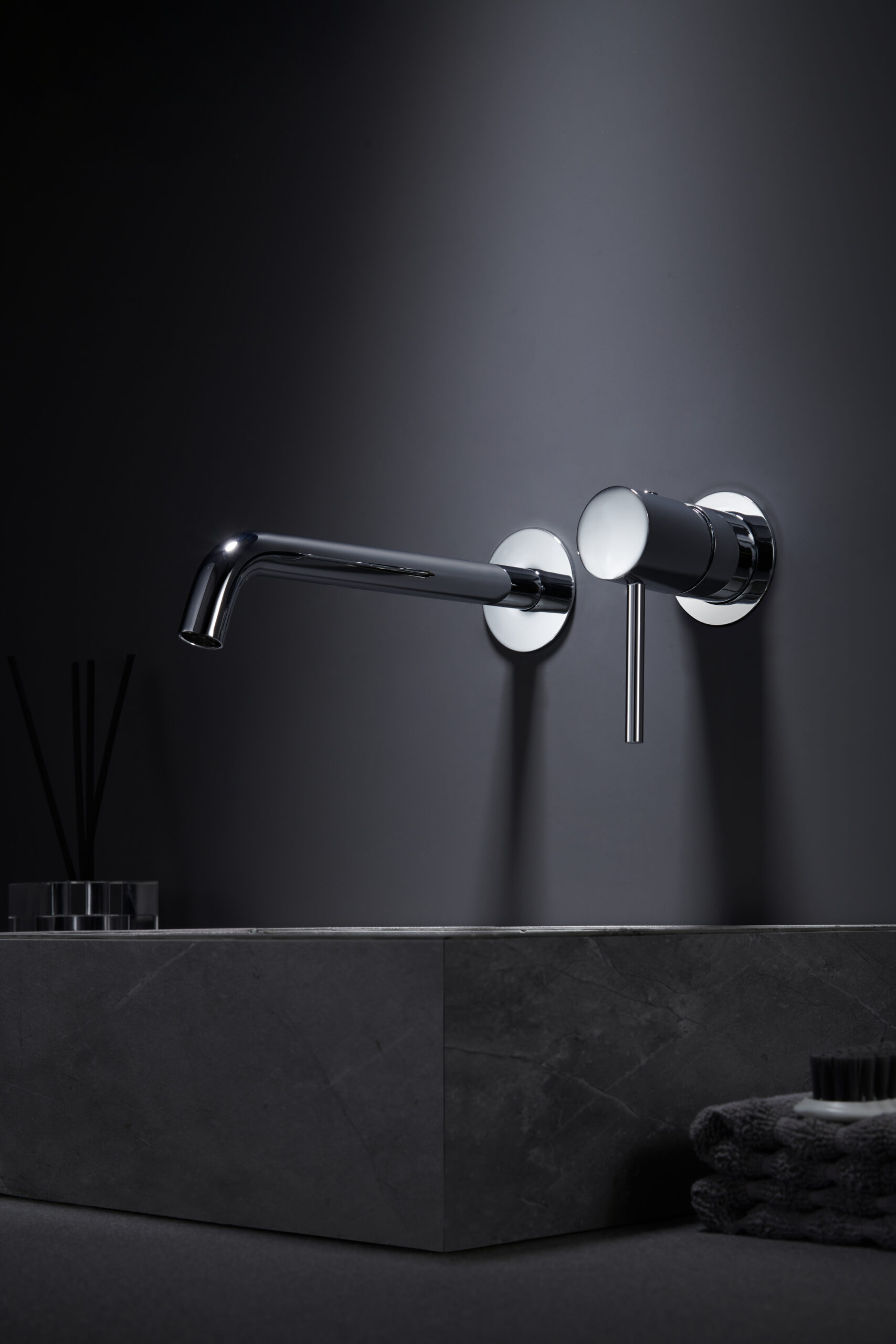 Grifo de lavabo empotrado monomando cromado serie Monza