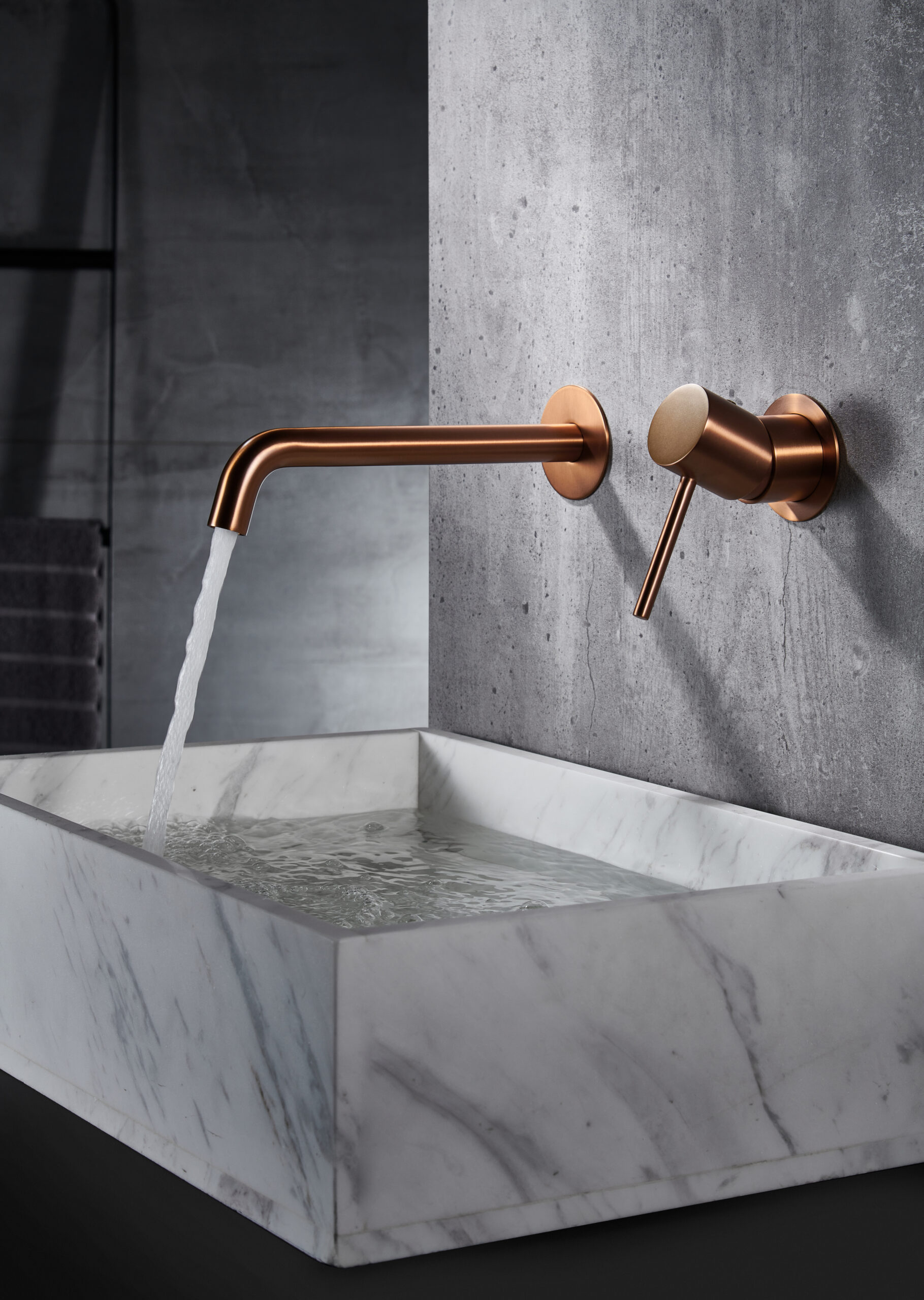 Grifo de lavabo empotrado monomando oro rosa cepillado serie Monza