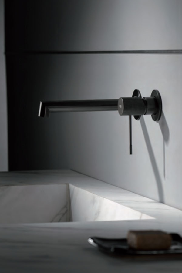 Grifo de lavabo empotrado monomando black gun metal serie Line